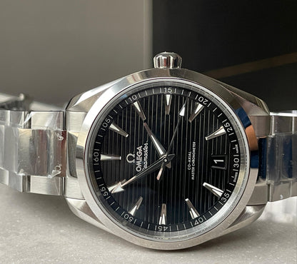 AQUA TERRA 150M MASTER CHRONOMETERS VSF 1:1 BEST EDITION BLACK DIAL SILVER SECOND HAND ON SS BRACELET A8900