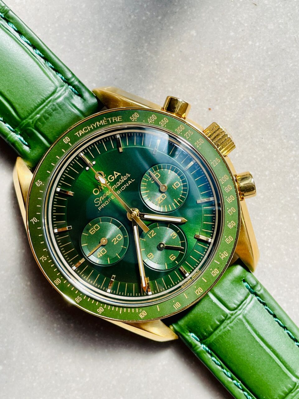 Speedmaster Moonwatch in Moonshine Gold YG RMF Best Edition Green Dial on Green Leather Strap Manual Chrono