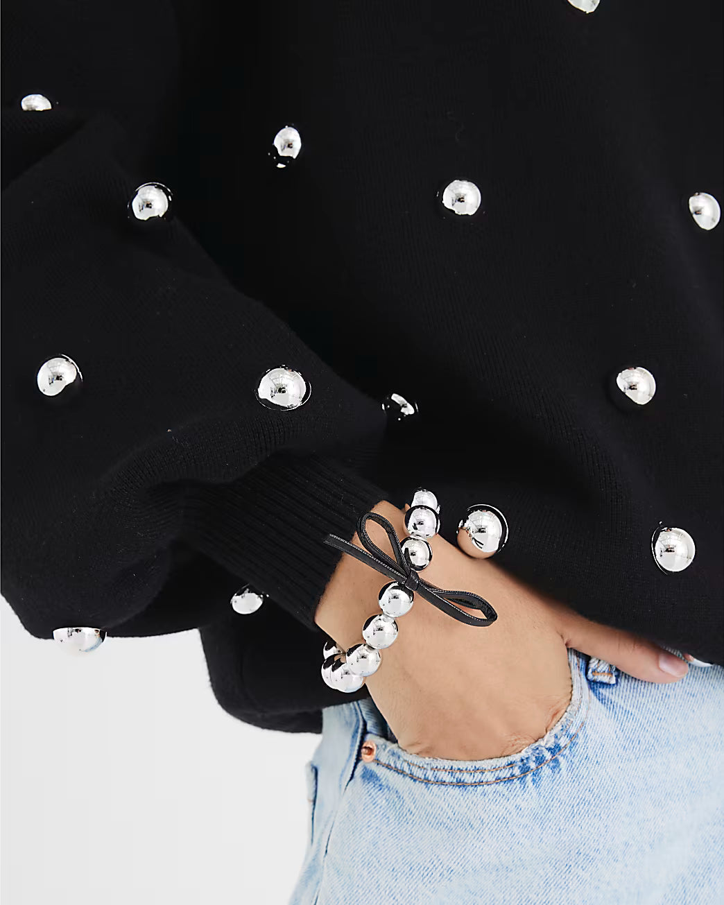 Silver ball bow bracelet