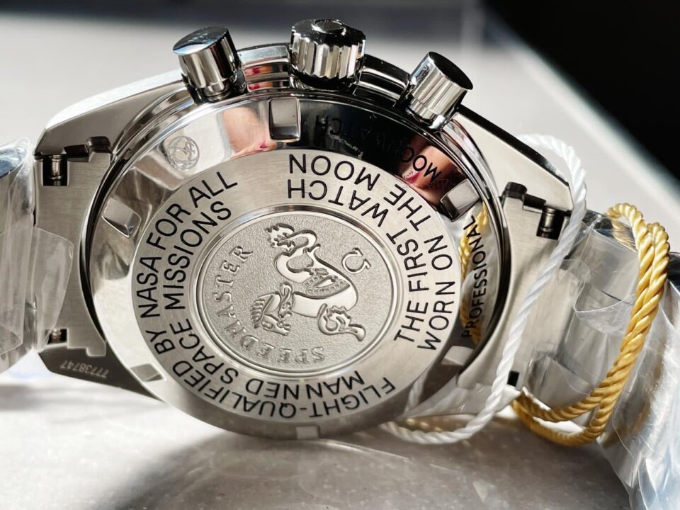 Speedmaster MoonWatch SS Sapphire Crystal Black Dial on SS Bracelet Manual Winding Chrono Movement