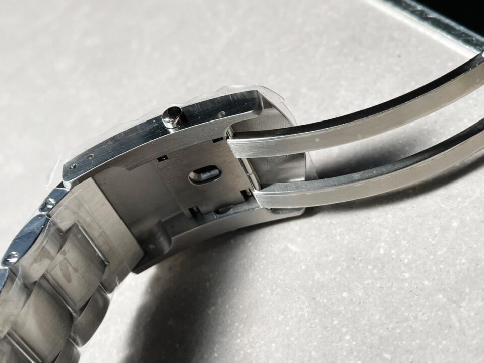 Speedmaster MoonWatch SS Sapphire Crystal Black Dial on SS Bracelet Manual Winding Chrono Movement