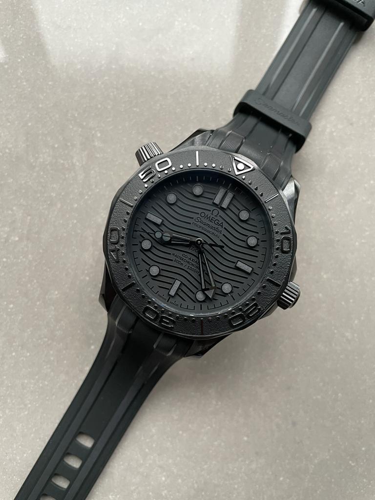 VSF Seamaster Diver Ghost 300m CER Black Dial Black Dots on Rubber Strap Asia 8806