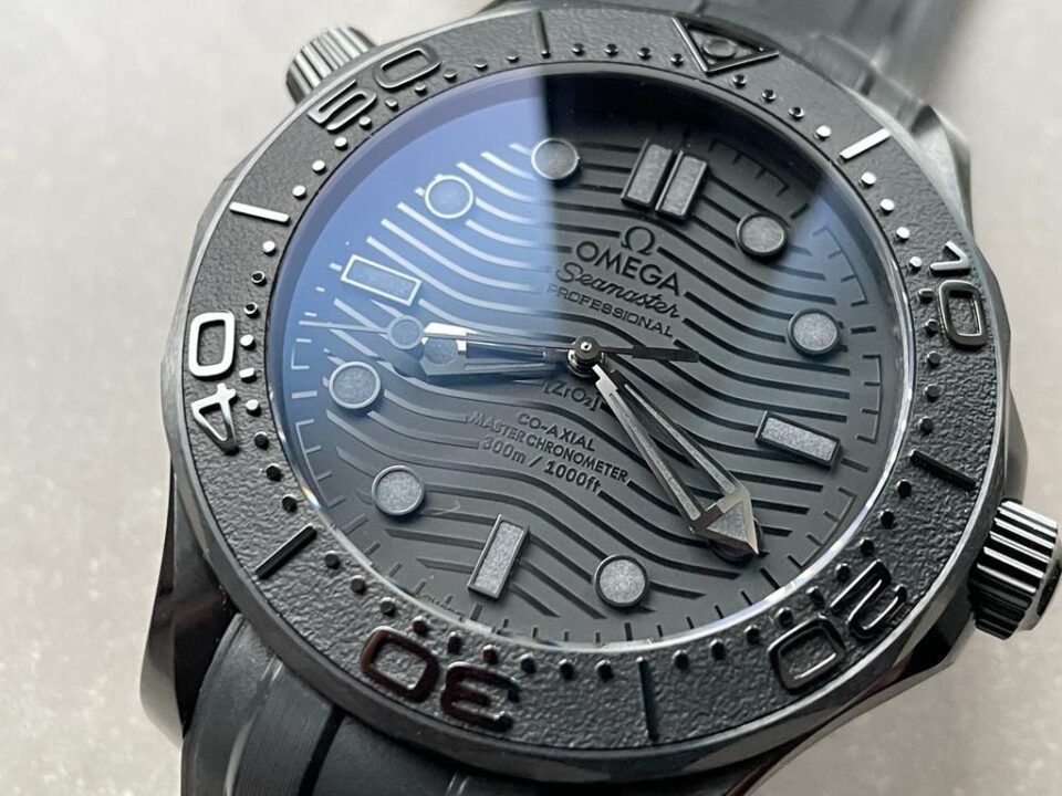 VSF Seamaster Diver Ghost 300m CER Black Dial Black Dots on Rubber Strap Asia 8806
