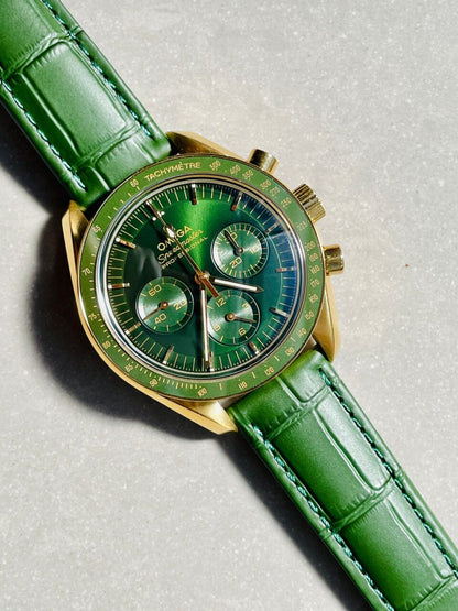 Speedmaster Moonwatch in Moonshine Gold YG RMF Best Edition Green Dial on Green Leather Strap Manual Chrono