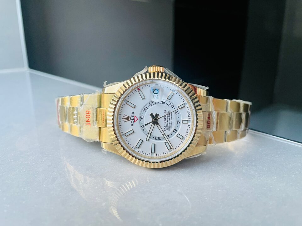 Noob FACTORY 1:1 Rolex Skydweller SS/YG Best Edition White Dial A23J